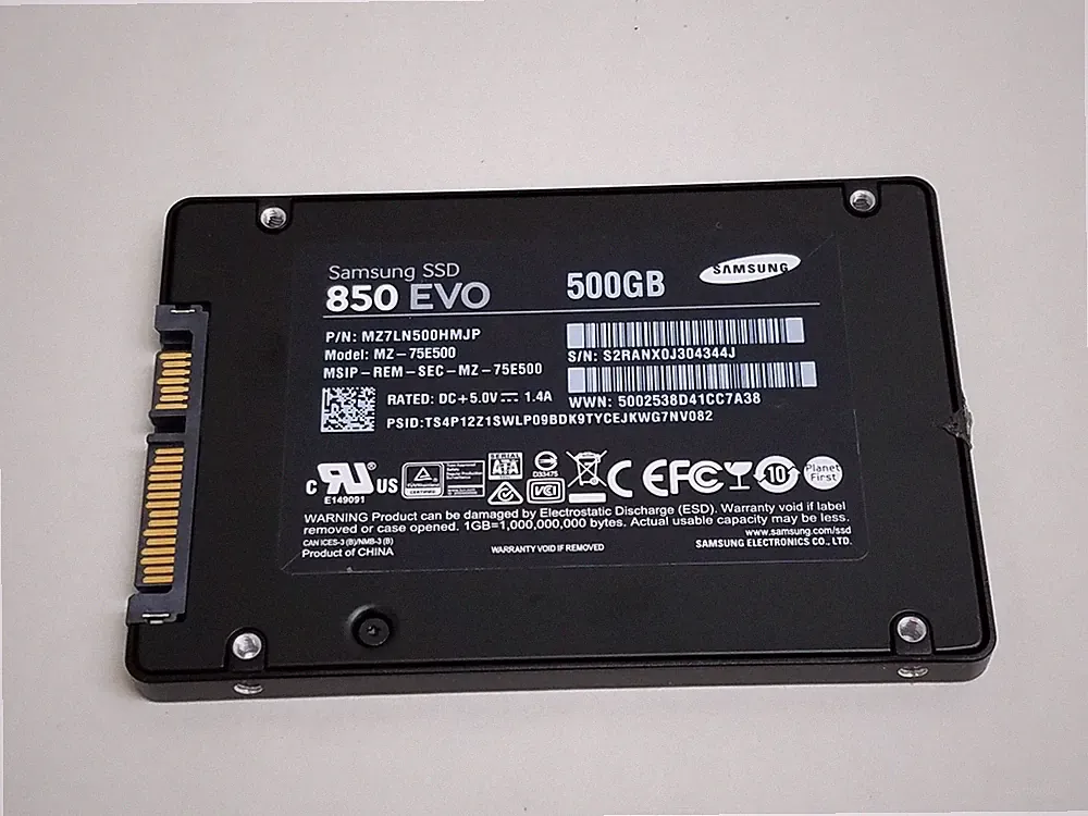 Samsung MZ-75E500 850 EVO 500 GB 2.5 in SATA III Solid State Drive