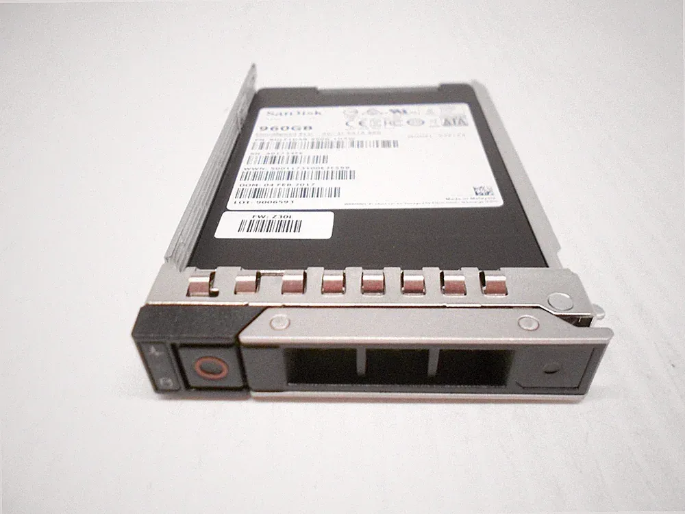SanDisk 960GB SSD SATA 2.5 6G Dell Server Hard Drive R440 R540 R640 R740 R740XD