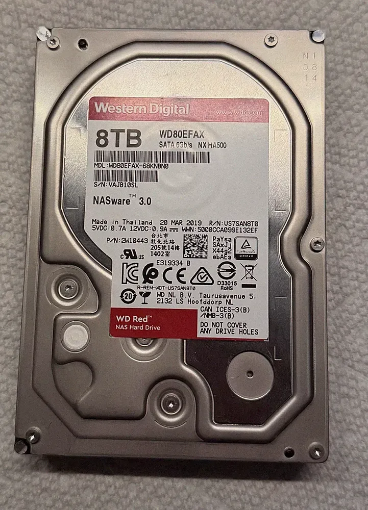 WD Red WD80EFAX 8TB NAS Hard Drive SATA III 6Gb/s 3.5" - Pre-Owned Used